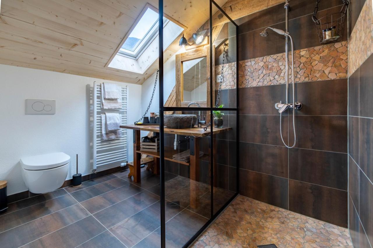 B&B Restaurant Le Pernollet Evionnaz Bagian luar foto