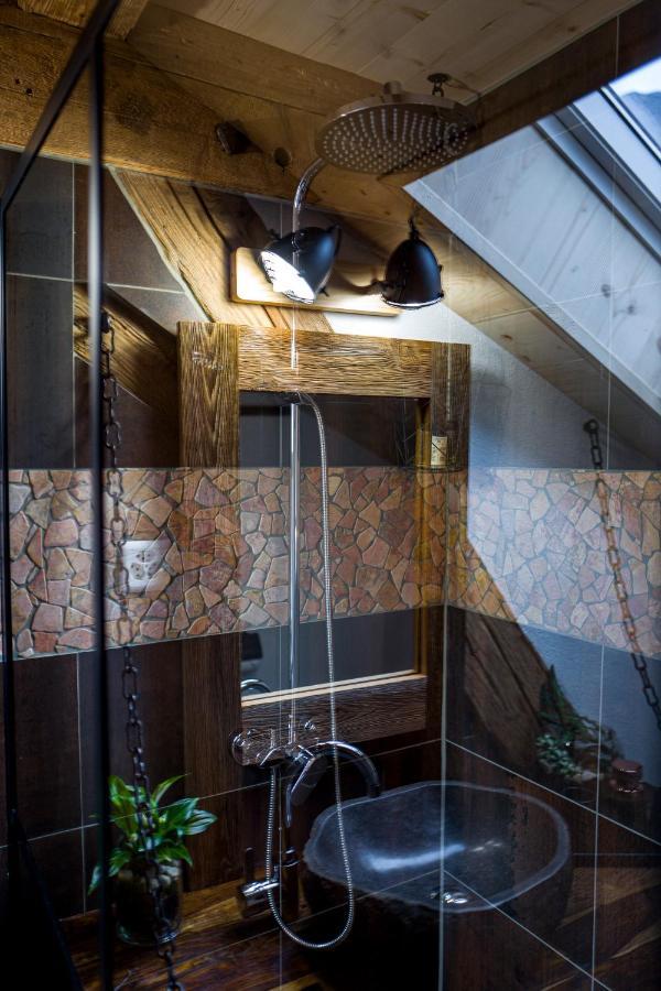 B&B Restaurant Le Pernollet Evionnaz Bagian luar foto
