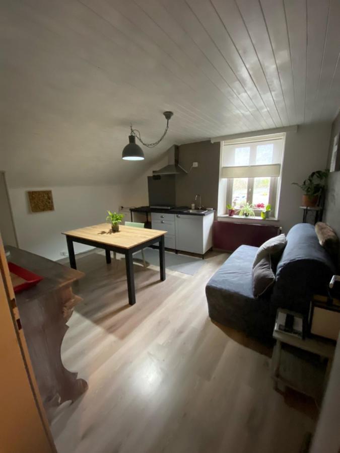 B&B Restaurant Le Pernollet Evionnaz Bagian luar foto