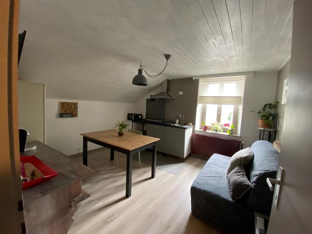 B&B Restaurant Le Pernollet Evionnaz Bagian luar foto